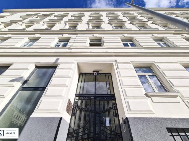 The TAILORED Großzügiger Altbauerstbezug im Botschaftsviertel