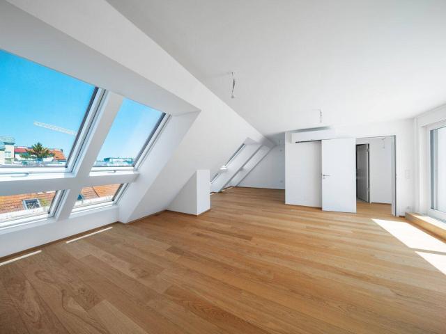 THE TEMPTATION Dachgeschoss Maisonette mit Terrasse & Balkon | 21 m², 4 Zimmer
