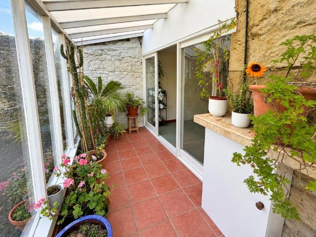 The Terrace, Chale, Ventnor, PO38 2 bed house to rent £800 pcm £185 pw