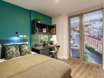 The Terry Frost Building, Leeds Has an Apartment