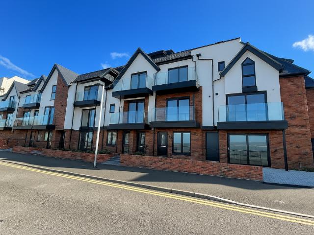 The Tides, Herne Bay, CT6 2 bed flat to rent £1,550 pcm £358 pw