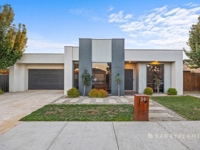 Five Bedrooms, Side Access and Outstanding Entertaining