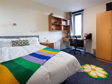 The Trigon, Sheffield Has an Apartment