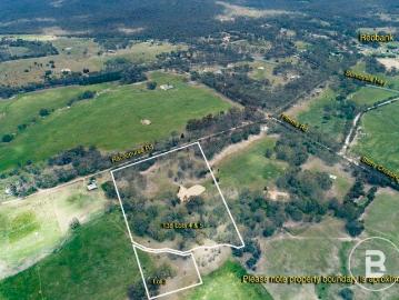 The Ultimate Country Escape Awaits in Redbank, VIC!