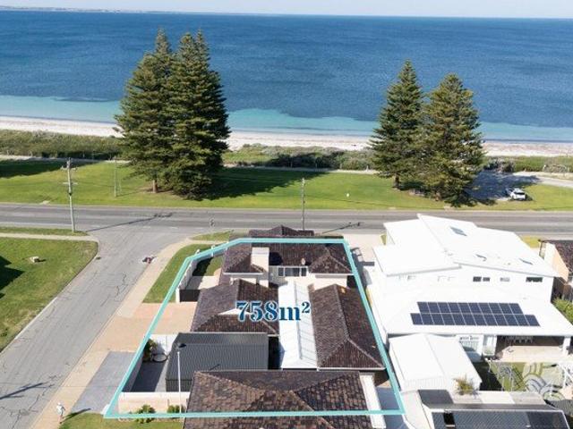 THE ULTIMATE COASTAL LIFESTYLE SPACE, VIEWS & ENDLESS FEATURES