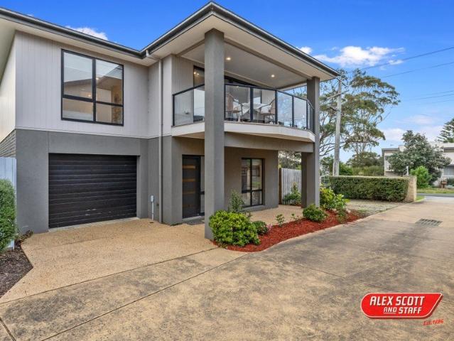 The Ultimate Coastal Lifestyle: Standalone Townhouse with Breathtaking Bay Views