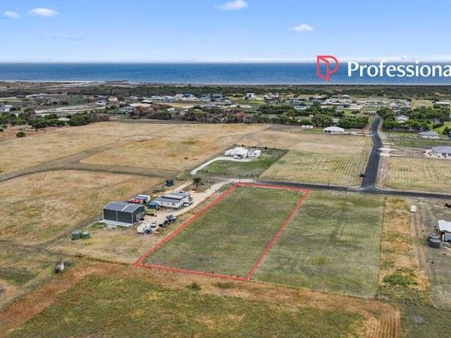 The Ultimate Canvas for Your Limestone Coast Dream