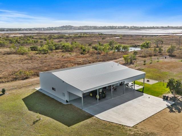 The Ultimate Acreage Setup Five Bedrooms & Massive Shed