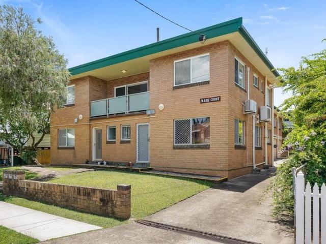 The Ultimate Apartment Lifestyle Spacious 3 Bed Just Moments from Kedron Brook!