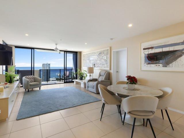 The Ultimate Broadbeach Lifestyle Awaits