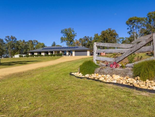 The Ultimate Family Acreage Retreat
