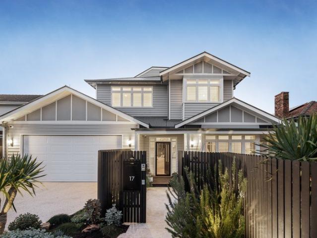 The Ultimate Family Entertainer: Four Levels of Bayside Luxury