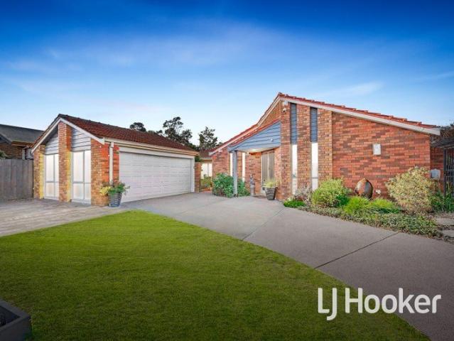 The Ultimate Family Entertainer Immaculate, Spacious & Ready to Impress