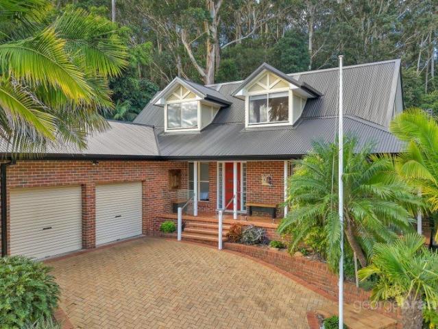 The Ultimate Family Entertainer in a Peaceful Terrigal Cul de Sac