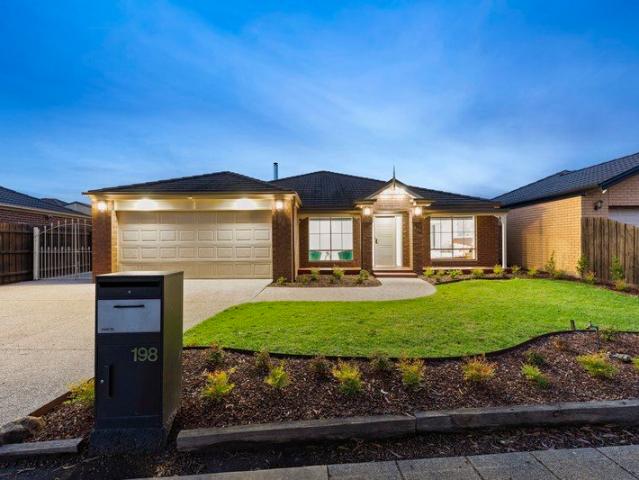 The Ultimate Family Entertainer Renovated, Refined & Ready to Enjoy