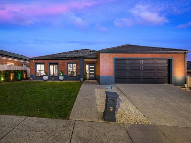 The Ultimate Family Entertainer with Multiple Living Zones & Endless Flexibility