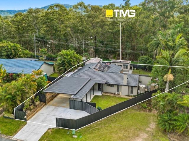 The Ultimate Family Entertainer with Separate Retreat on 1,023m2