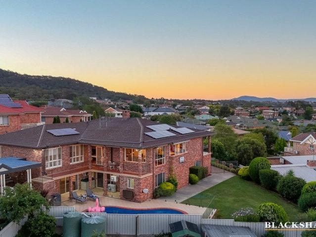 The Ultimate Family Entertainer with Pool, Solar & Space to Grow