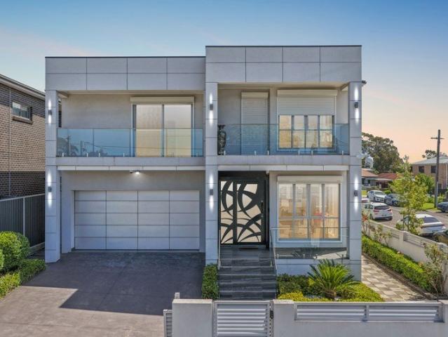 The Ultimate Family Haven for Luxury & Entertaining