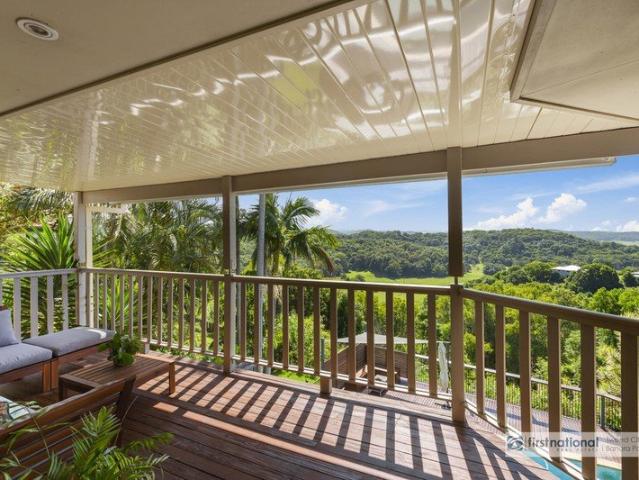 The Ultimate Family Haven: Sprawling Dual Living in Bilambil Heights