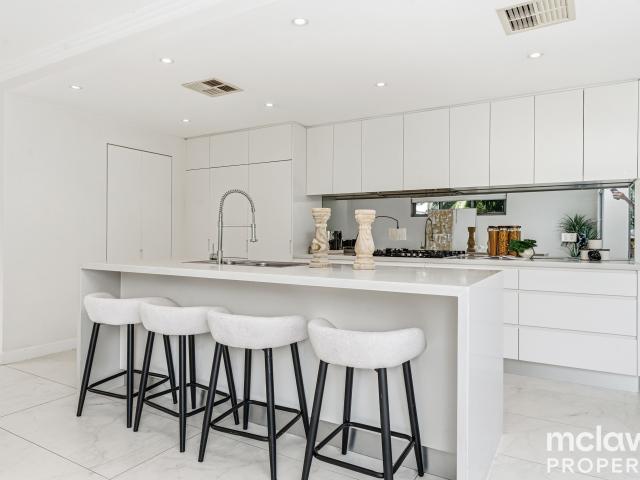 The Ultimate Family Home Statement Living On A Grand Scale