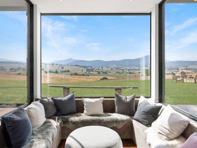 The ultimate High Country retreat with incredible Buller views!