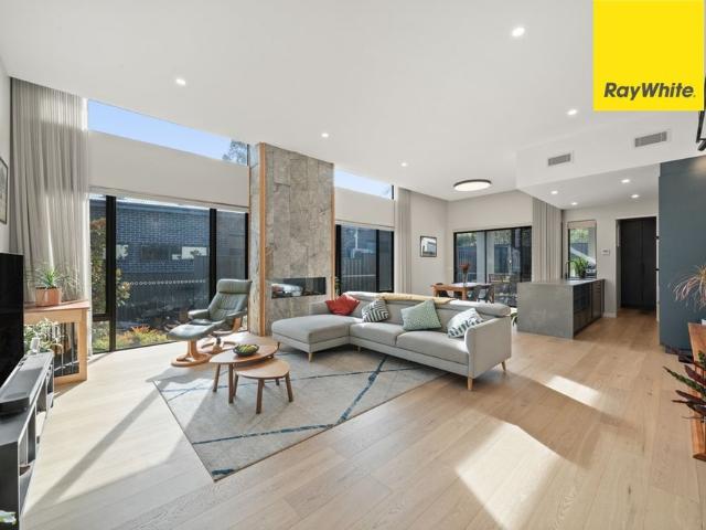 The Ultimate in Luxury Executive residence in the Heart of Mawson