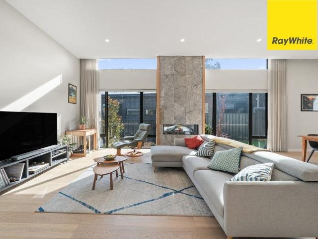 The Ultimate in Luxury Executive residence in the Heart of Mawson