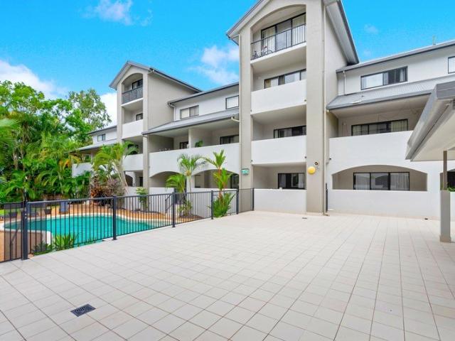 The Ultimate Oversized Townhouse close to the CBD!