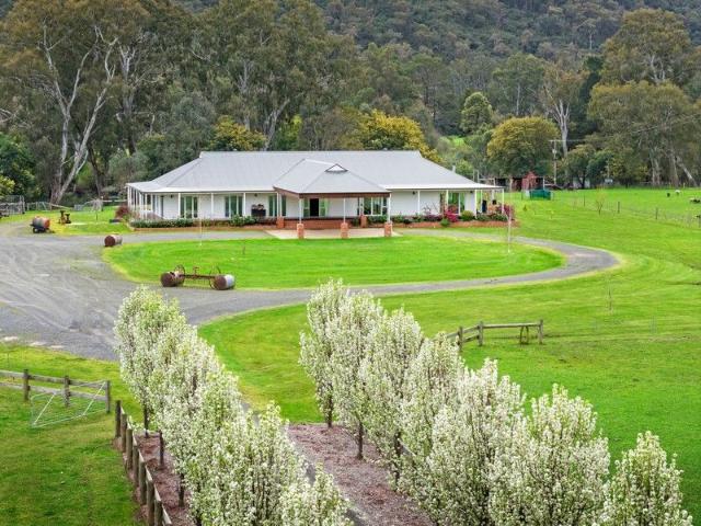 The Ultimate Lifestyle on The Goulburn