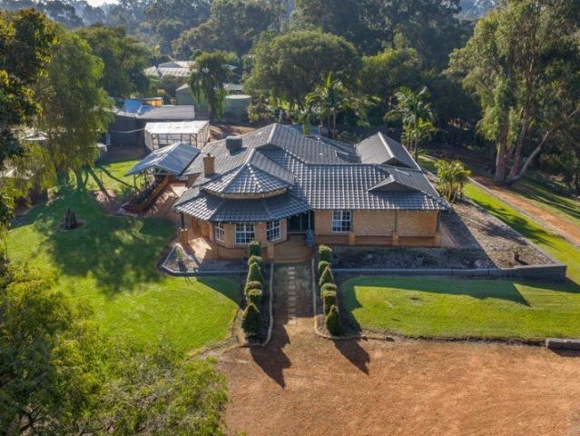 The Ultimate Lifestyle Retreat Fully Renovated & Ready to Impress!