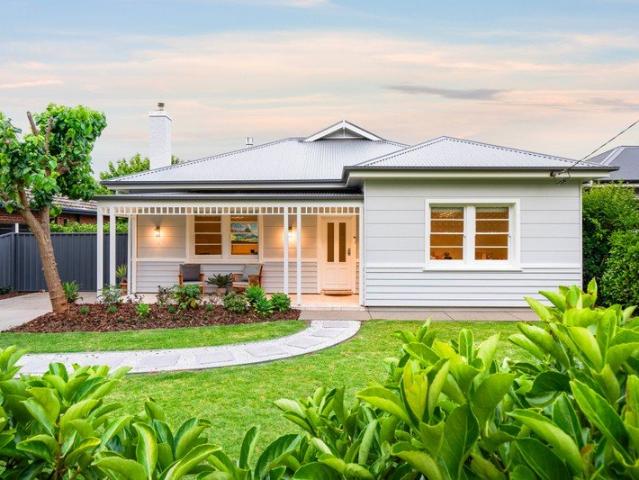 The Ultimate Masterpiece: A Seamless Blend of Heritage Charm and Vogue Luxury