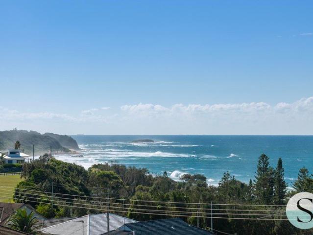 The Ultimate Mix Location, Views, Renovation & Garaging 6 Homes from Sand, Surf & Cafe, Views Up & Down, On Point Inside & Out, Van & Boat Parking