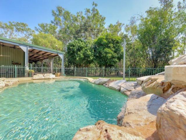 Multi Generational Rural Lifestyle Retreat