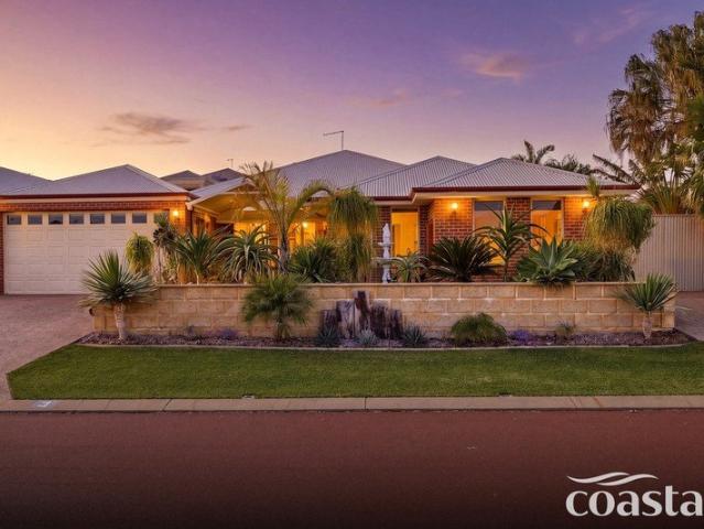 The Ultimate Singleton Family Entertainer with Pool, Workshop and Side Access