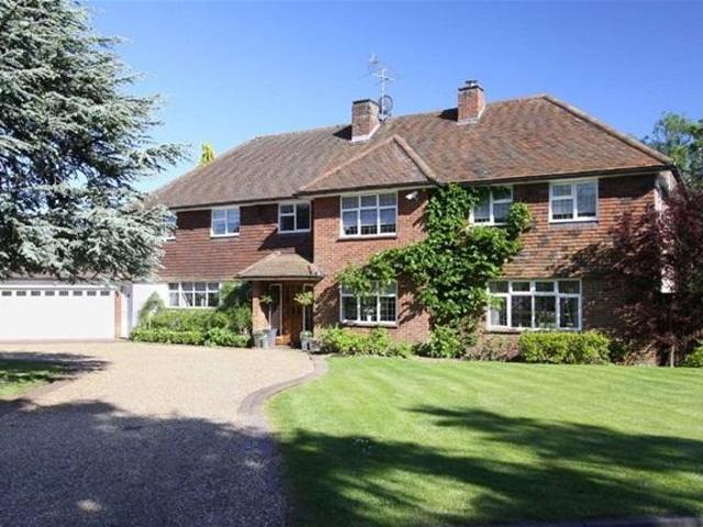 The Uplands, Harpenden 4 bed house to rent £6,000 pcm £1,385 pw