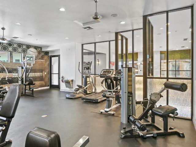 The Urban 2 Bedroom Apartment for Rent at 3601 E Mcdowell Rd, Phoenix, AZ 85008