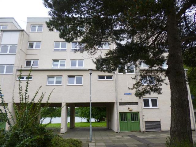 The Vennel, Linlithgow, EH49 1 bed flat to rent £795 pcm £183 pw