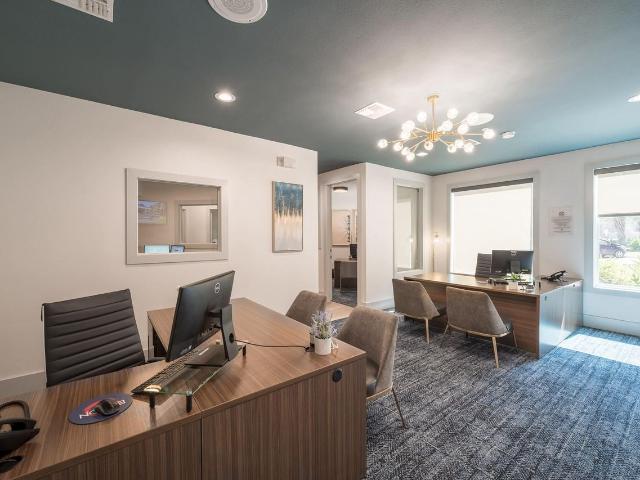 The Viv on West Dallas 1 Bedroom Apartment for Rent at 2210 W Dallas St, Houston, TX 77019 Neartown Montrose