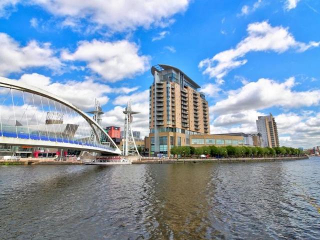 The Victoria @ Mediacity, The Quays, Eccles, M50 3SP, United Kingdom | 2 bed apartment for rent #140228681 | Rentberry