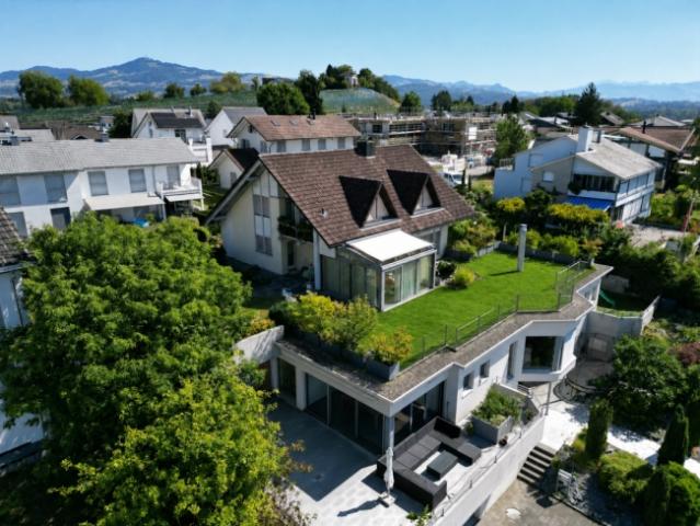 THE VIEW Einfamilienhaus an exklusiver Lage mit unverbaubarer See und Bergsicht