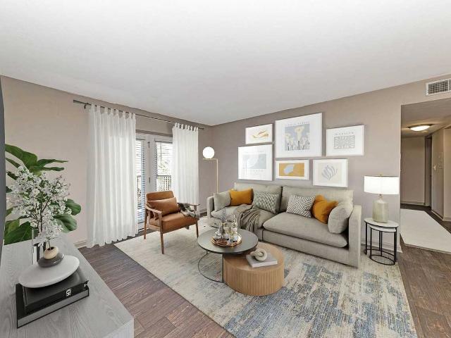 The Views at Crescent Hill 1 Bedroom Apartment for Rent at 2201 Biljana Dr, Louisville, KY 40206 Clifton Heights