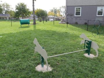 The Village 2 Bedroom Apartment for Rent at 3057 S 41st St, Omaha, NE 68105 Hanscom Park