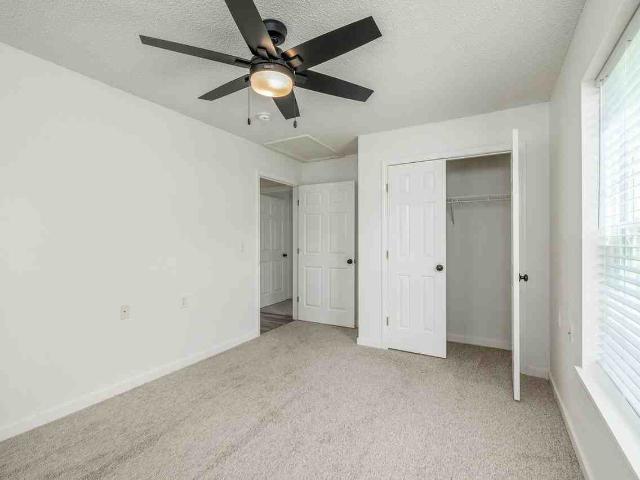 The Villas at Sunset 3 Bedroom Apartment for Rent at 604 E Sunset St, Springfield, MO 65807