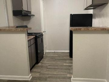 The Villas @ Hope Valley 1 Bedroom Apartment for Rent at 1337 E 61st St, Tulsa, OK 74136 Heller Park