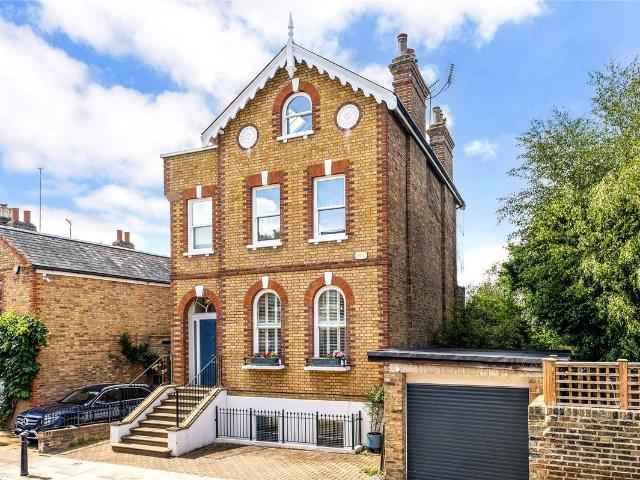The Vineyard, Richmond TW10, 5 bed detached house to rent, £10,500 pcm | PrimeLocation