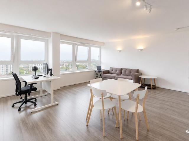 The Vista, London SE18, 2 bed flat to rent, £2,100 pcm | PrimeLocation