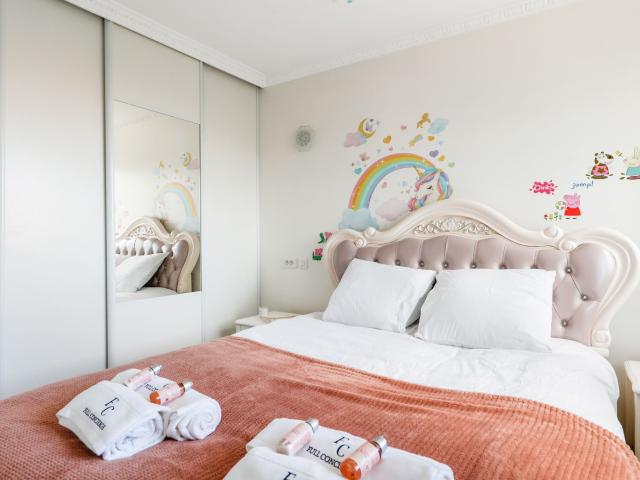 Thellon Suite: 10 minutes from Paris, Panoramic View