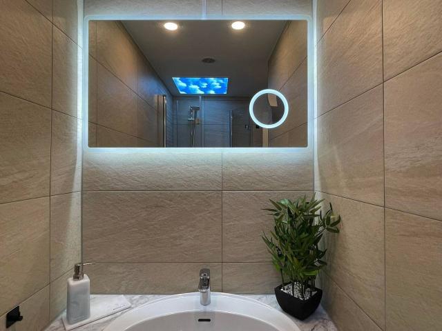 Themenpartment Penthouse, Gelsenkirchen Amsterdam Apartments for Rent