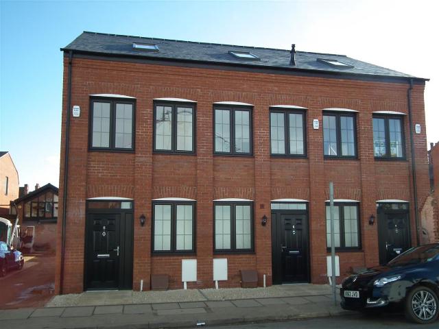 Thenford Street, Abington, Northampton NN1, 3 bed town house to rent, £1,295 pcm | PrimeLocation